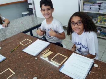 Geometria com Palitos - 4º ano B