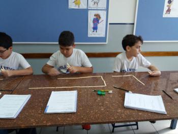 Geometria com Palitos - 4º ano B