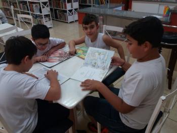 Dia Nacional do Livro Infantil 4º ano B