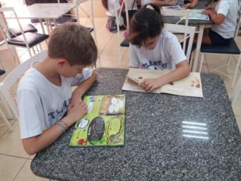 Dia Nacional do Livro Infantil 4º ano B